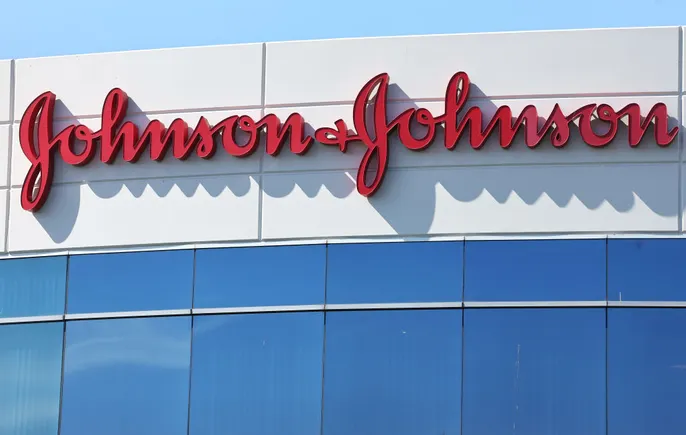مفهوم spinoff ortho J&J برای صنعت چیست؟